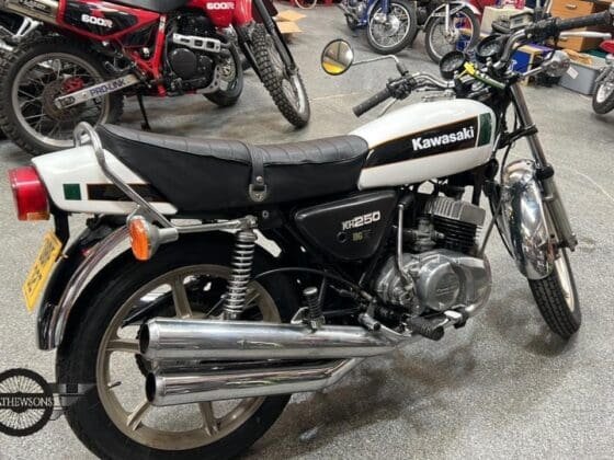 Kawasaki KH250
