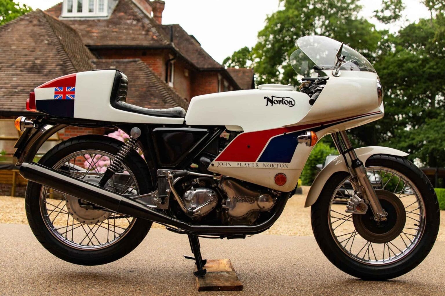 JPS-Norton-7