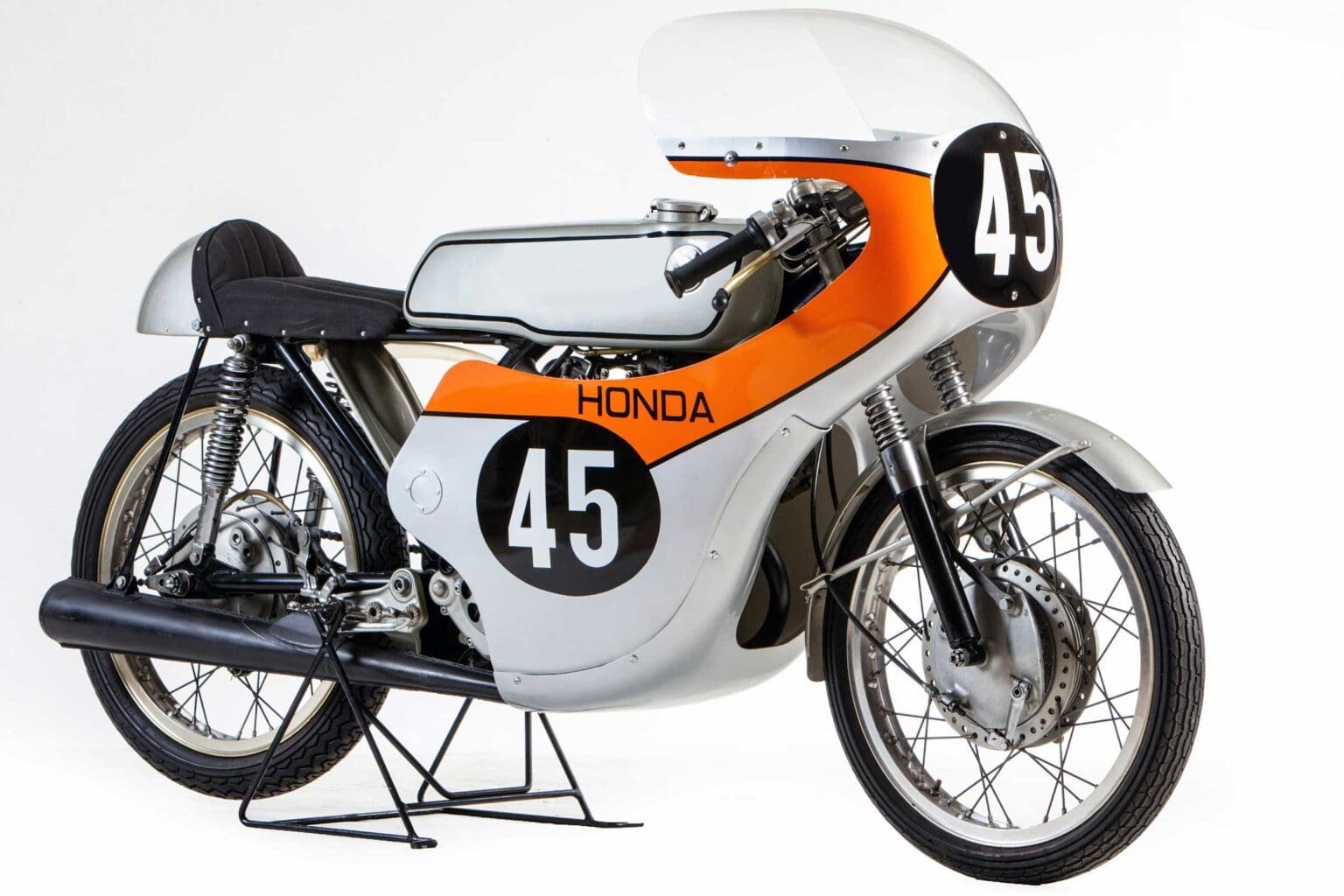 Honda-CR93-racer-Bonham-2020