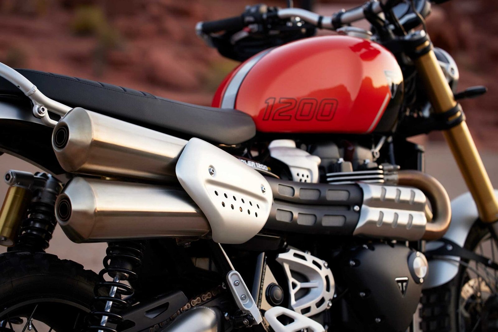 Triumph_Scrambler1200XE_MY24_7