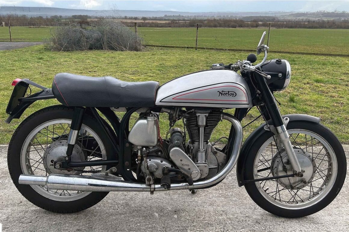 1959 Norton International 500cc