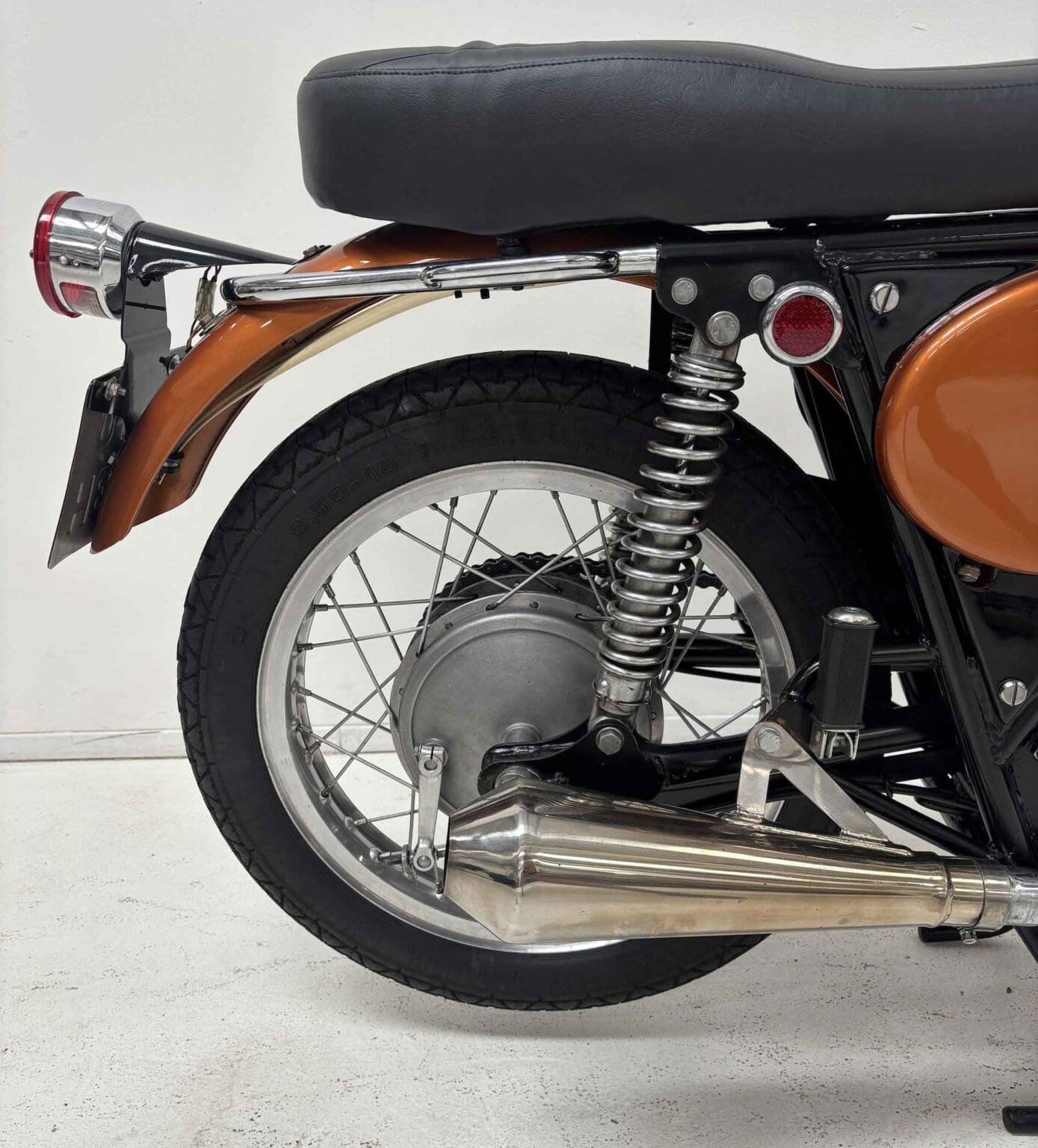 1970-Indian-Velocette-Thruxton-500-5