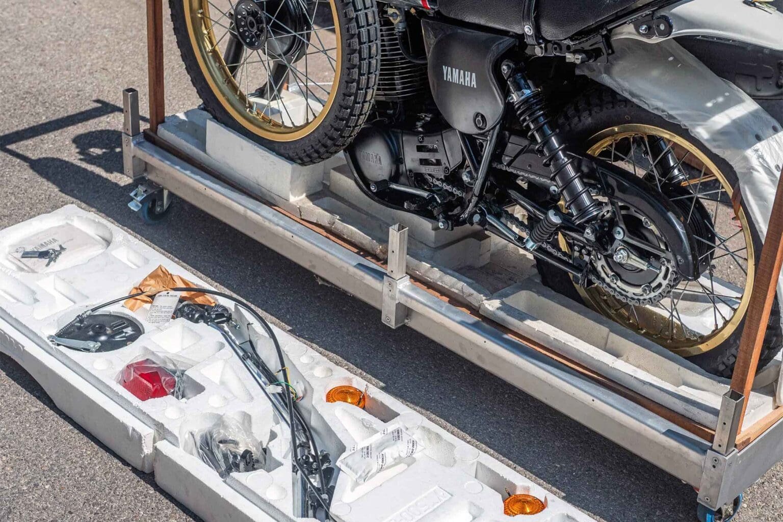 1988-Yamaha-XT500-11