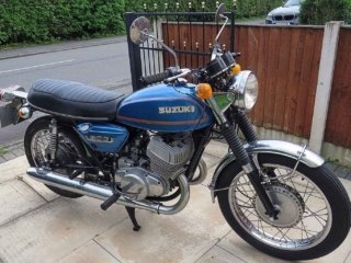 1975 Suzuki T500 on ebay for &pound;4,250 ono